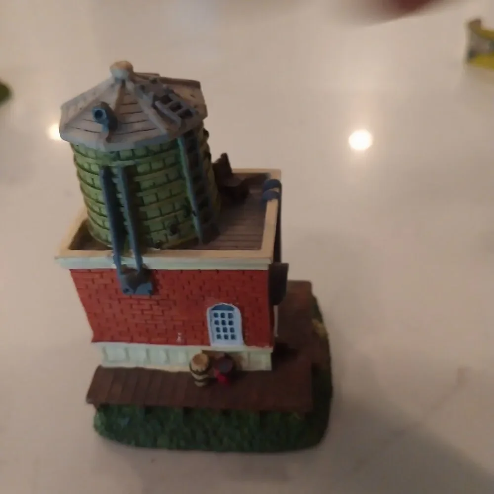 Liberty Falls Home Of Artist Anabelle Phillips & Water Tower AH173 AH152 1998